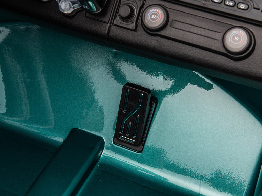 Range Rover Accelerator 