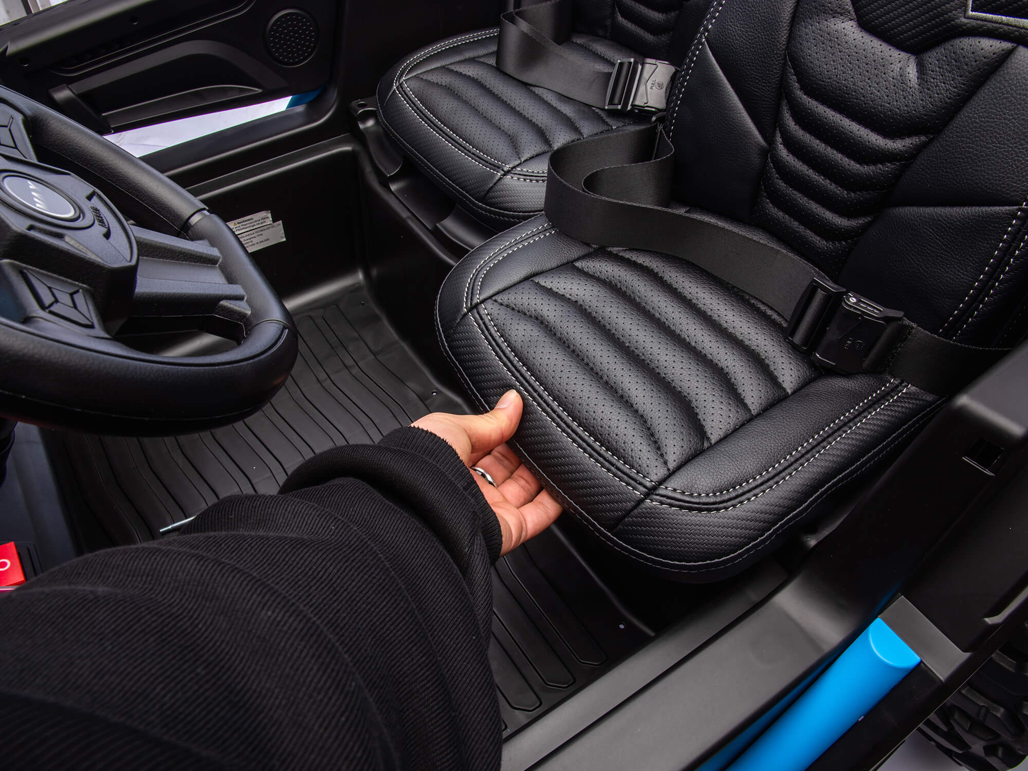 24V Ridington MAX-R All-Terrain Ride-On Buggy with Parental Remote